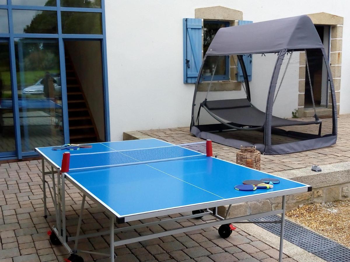 Maison Spacieuse A Plougonven Avec Jacuzzi Et Jardin Εξωτερικό φωτογραφία